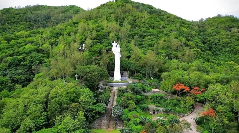 Tượng Đức Mẹ Bãi Dâu - Vũng Tàu (Nguồn: Internet)