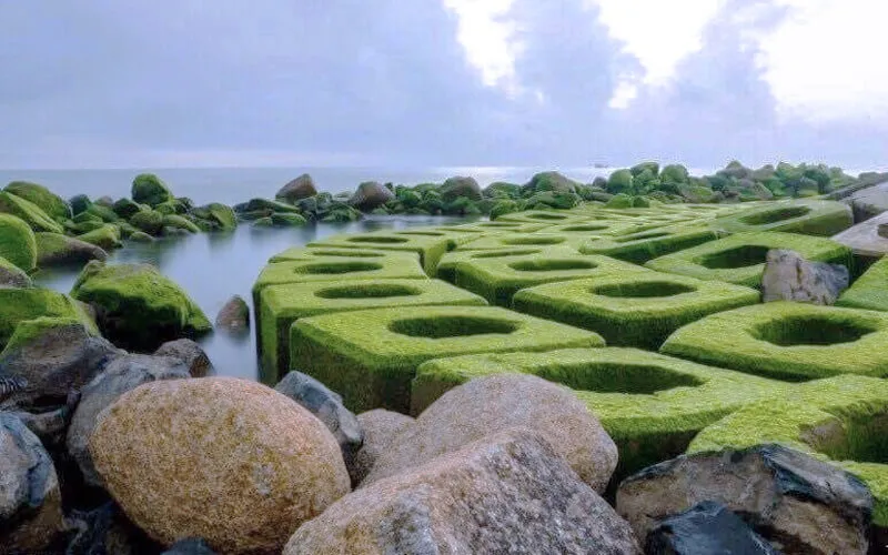 Kè chắn sóng Xóm Rớ