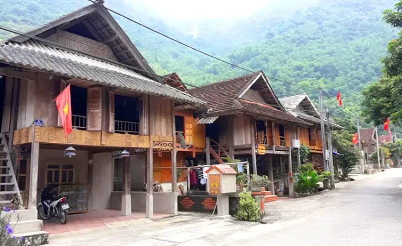 Bản Văn (Nguồn: Internet)