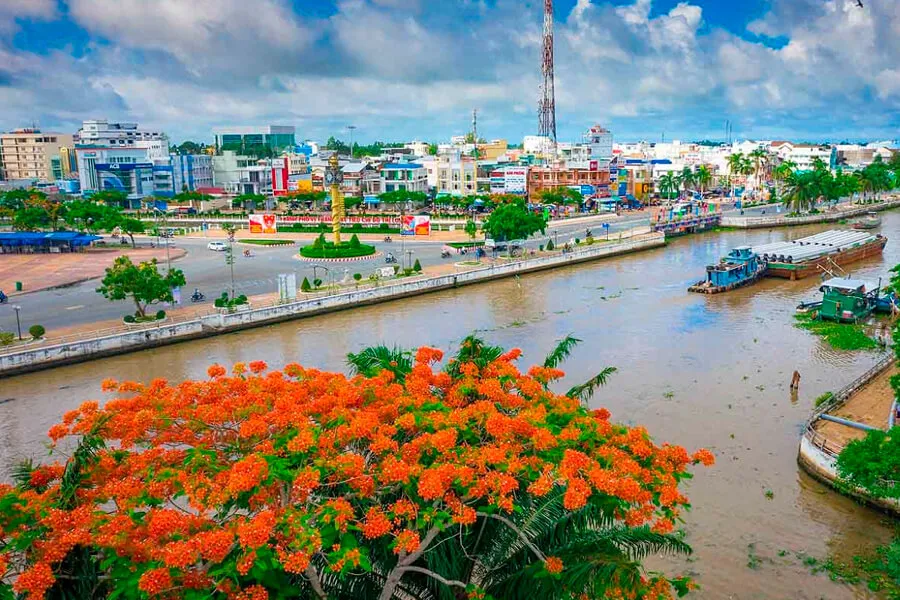 Thành phố Hồ Chí Minh - Hậu Giang